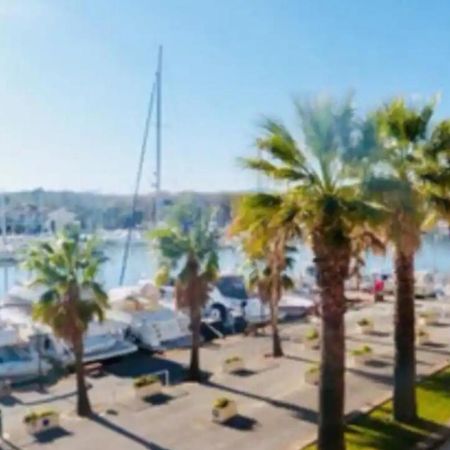孔格林Petit Cocon Magnifique Vue Sur Marina Dans Le Golfe De Saint Tropez公寓 外观 照片
